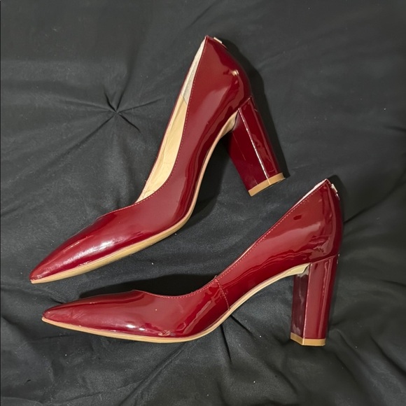 Ivanka Trump Patent Leather Heels - Picture 1 of 14
